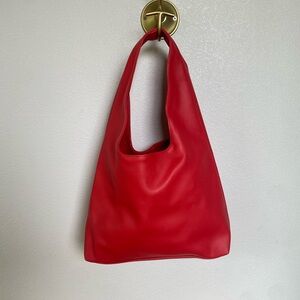 Kylie Cosmetics Vibrant Red Sholder Bag